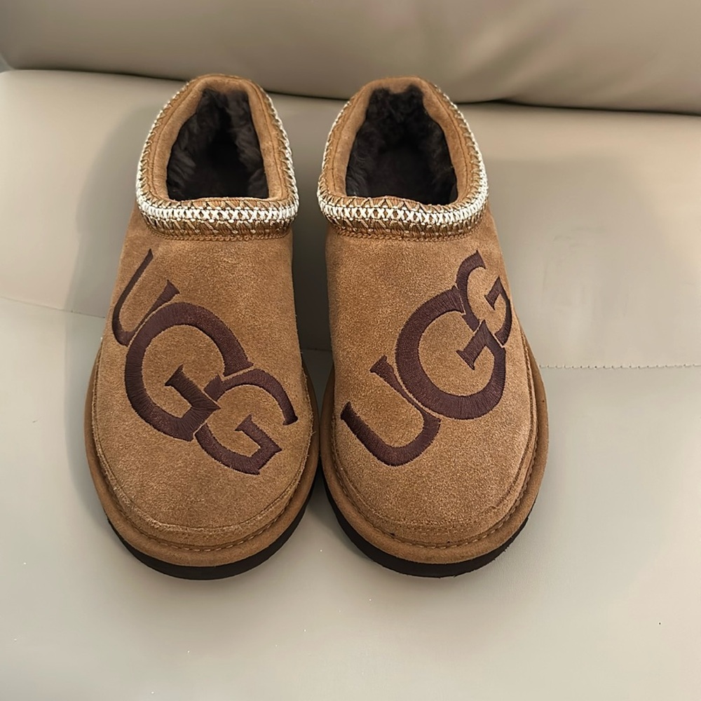Ugg Tasman Logo Slipper Chesnut men’s size 8